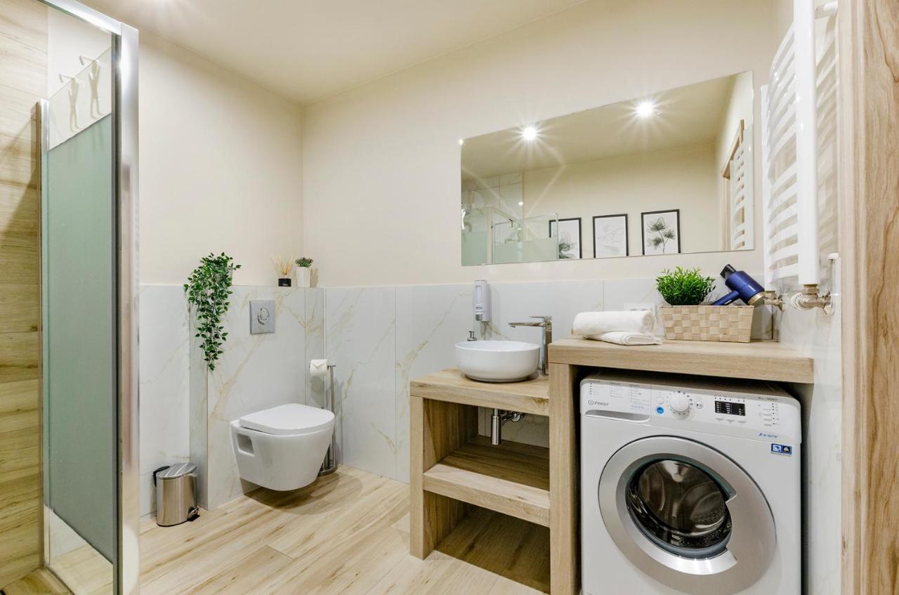 Apartamenty Mieszka I Λοτζ Εξωτερικό φωτογραφία